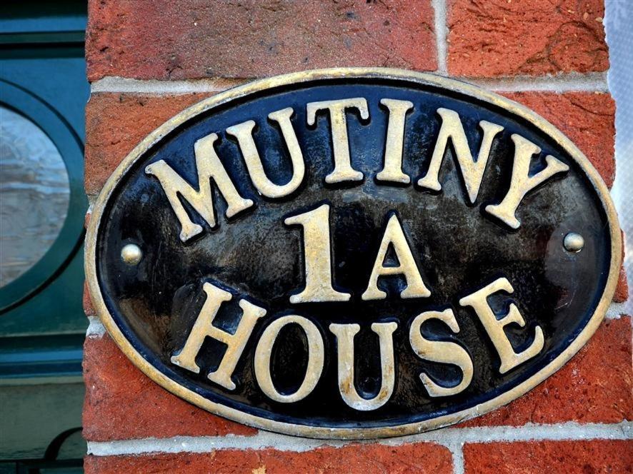 Mutiny House Villa Weymouth Bagian luar foto